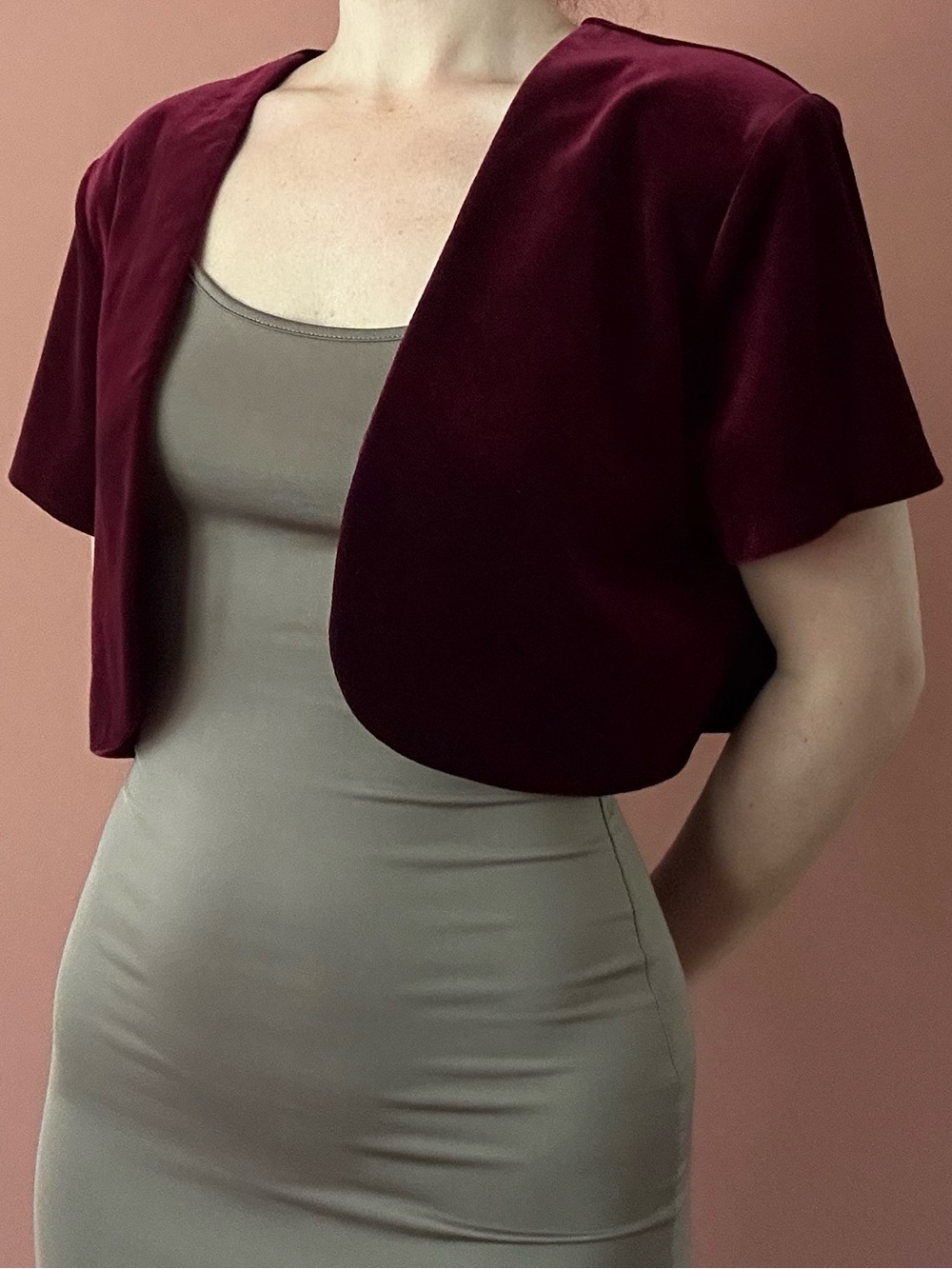 Vintage Social Circles burgundy velvet bolero shrug